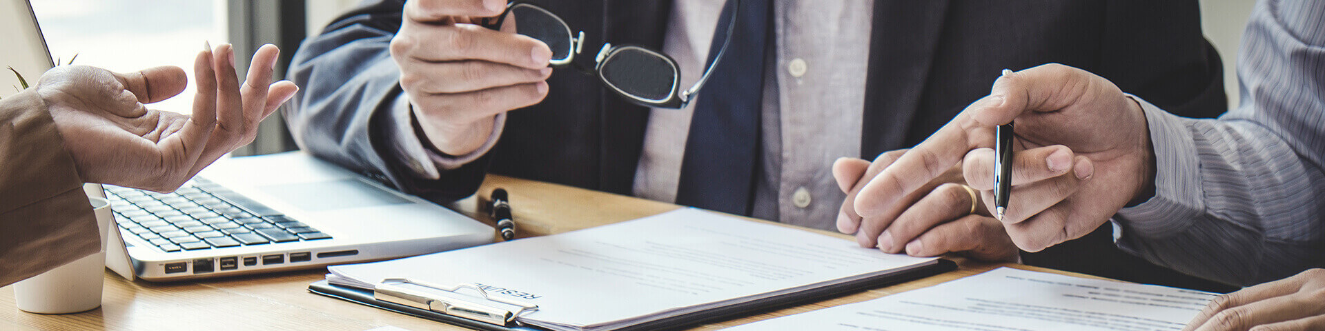 single-investors-kv-image